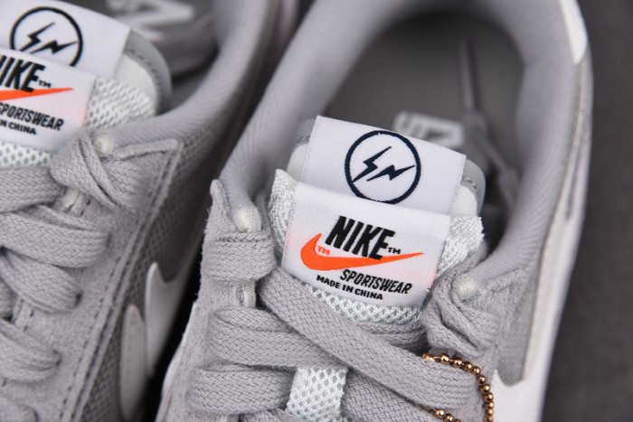 Nike LD Waffle SF sacai Fragment Grey DH2684-001