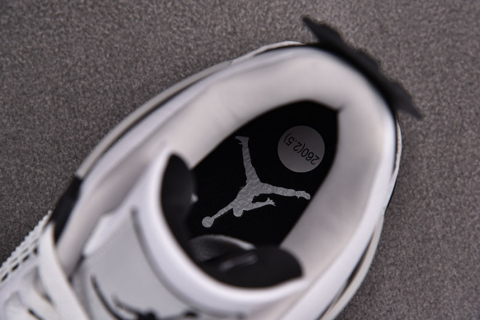 Air Jordan 4 Retro Military Black DH6927-111