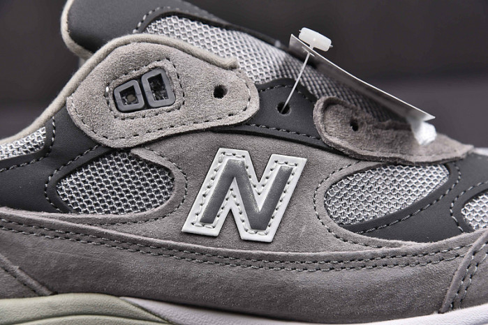 N3W BLANCE SNEAKER