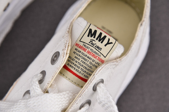 MAISON MIHARA YASUHIRO SNEAKER