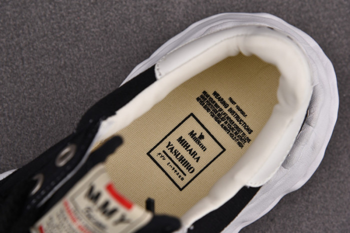 MAISON MIHARA YASUHIRO SNEAKER
