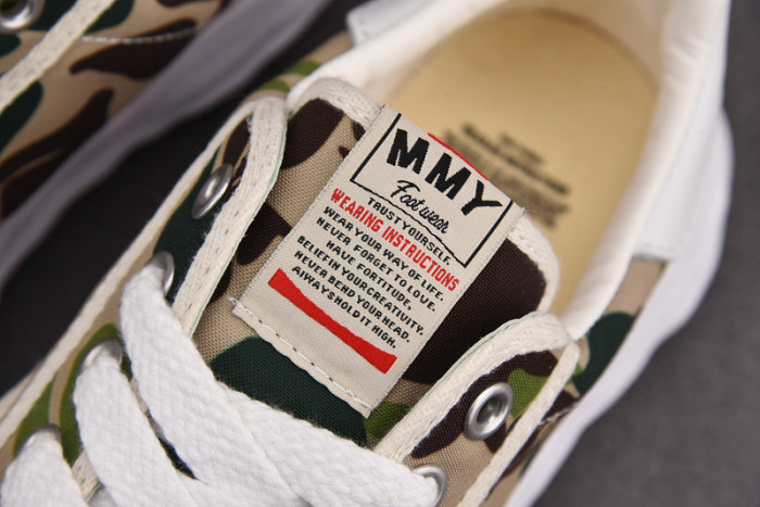 MAISON MIHARA YASUHIRO SNEAKER