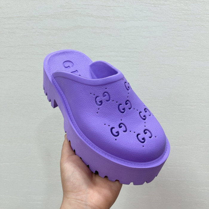 Gu66 SLIPPERS