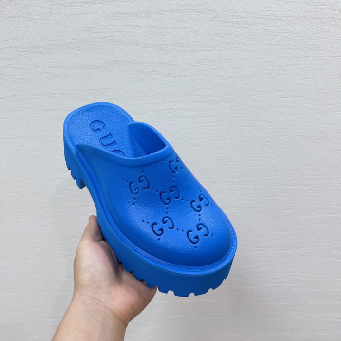 Gu66 SLIPPERS