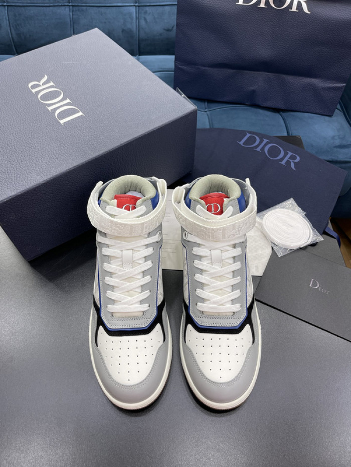 D10R B27 Sneaker