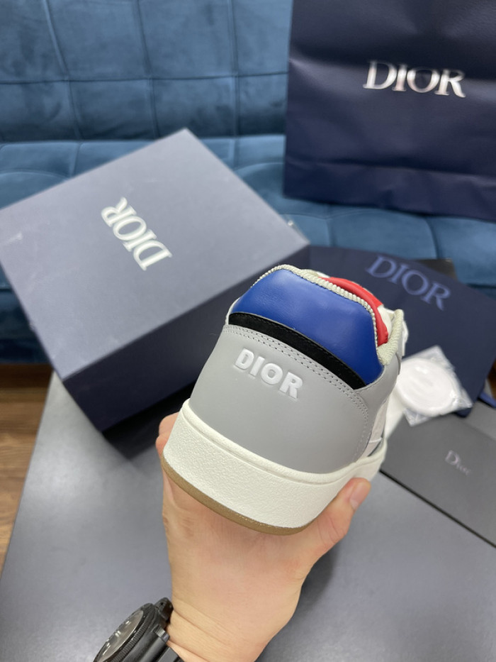 D10R B27 Sneaker