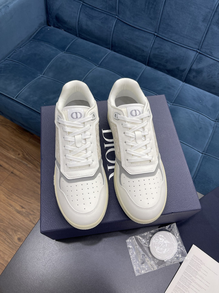 D10R B27 Sneaker