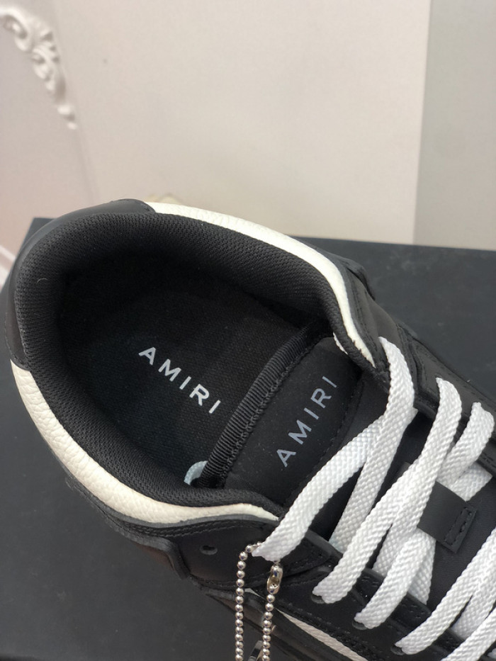 AM1R1 Skel Top Low