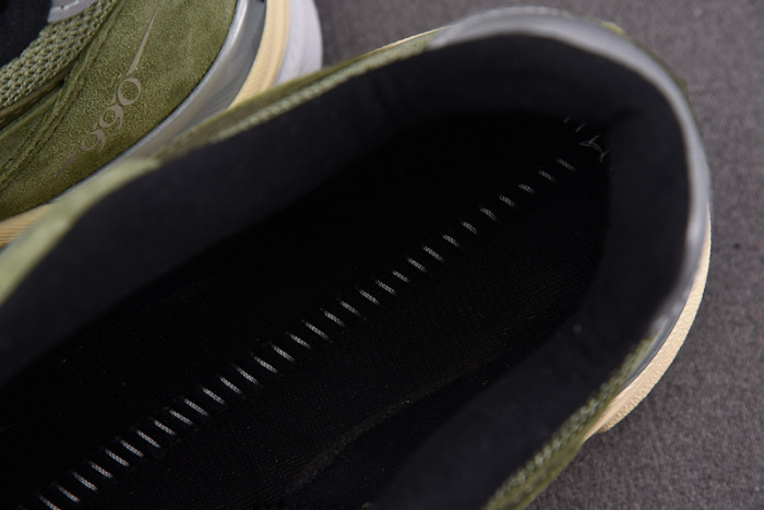 N3W BLANCE SNEAKER