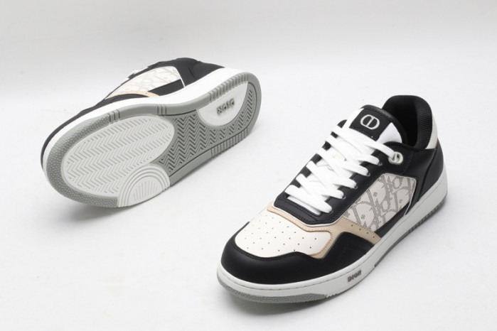 D10R B27 Sneaker