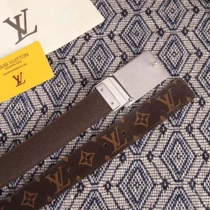 Lou1su1tt BELT