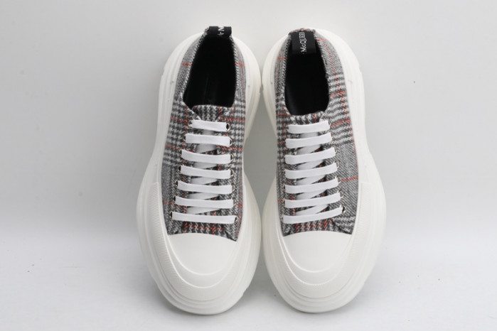 MQ Sneakers