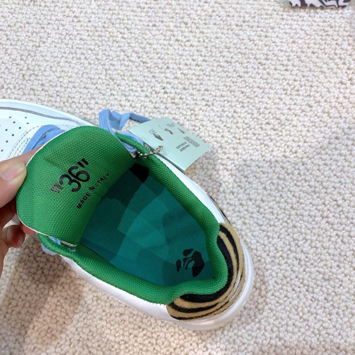 OFW SNEAKER