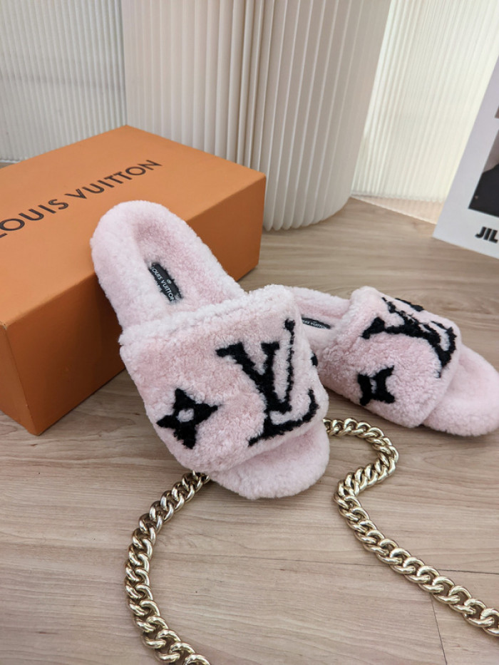 Lou1su1tt slides