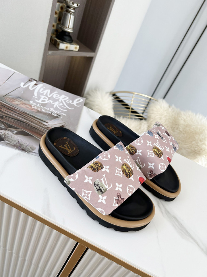 Lou1su1tt slides