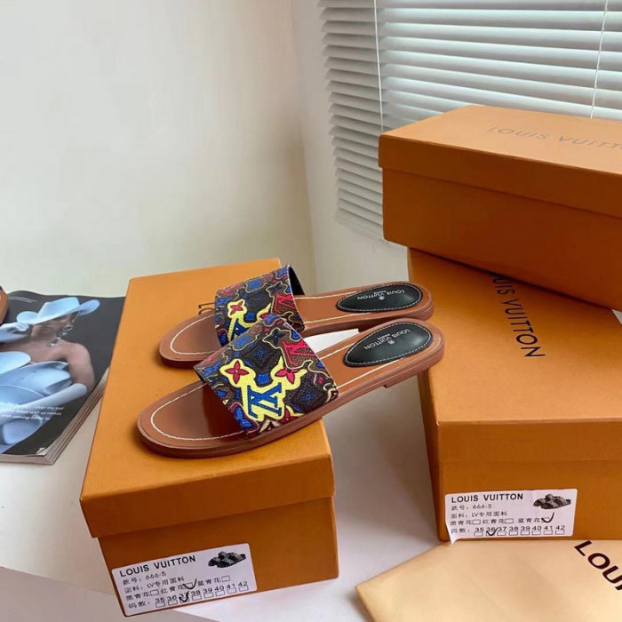 Lou1su1tt slides