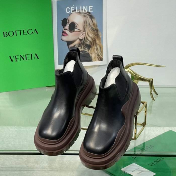 bo*te*ga Ve*ne*ta boots