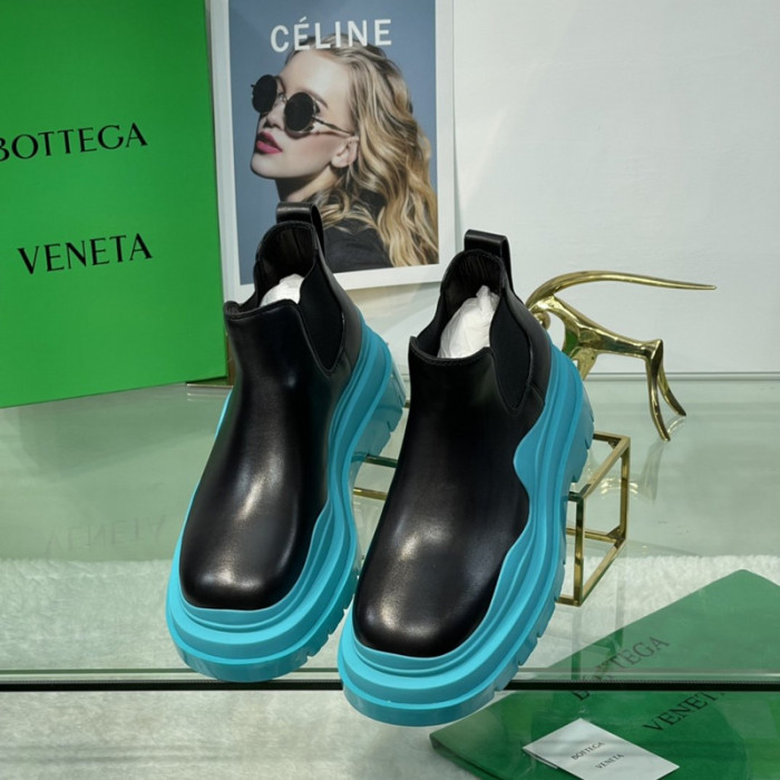 bo*te*ga Ve*ne*ta boots