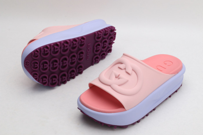 Gu66 SLIPPERS