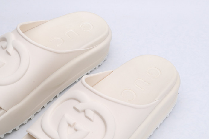 Gu66 SLIPPERS