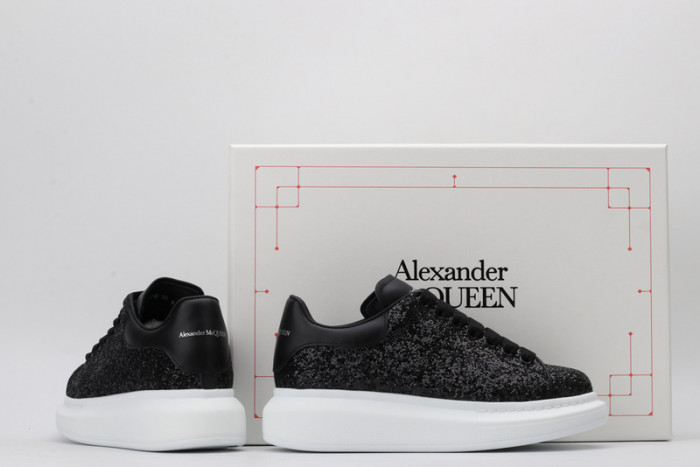MQ Sneakers