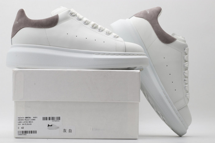 MQ Sneakers