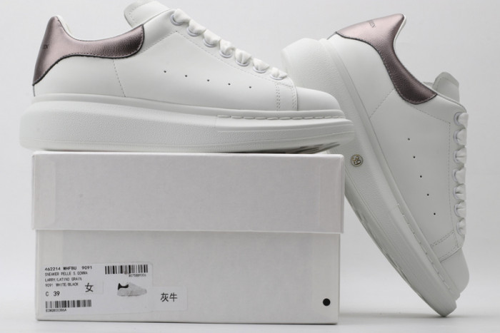 MQ Sneakers