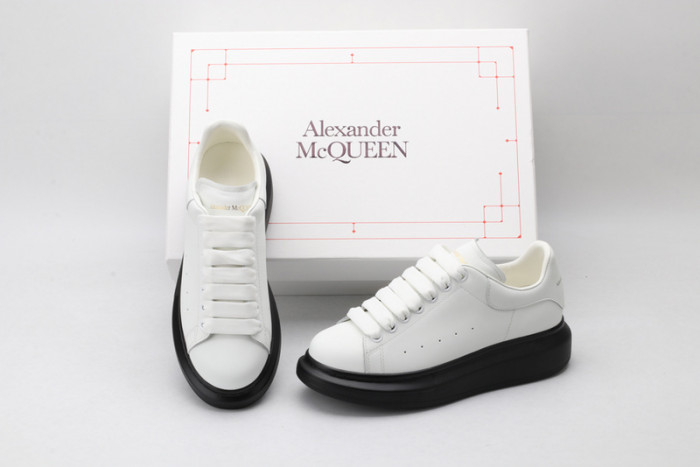 MQ Sneakers
