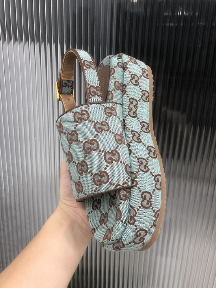 Gu66 SLIPPERS