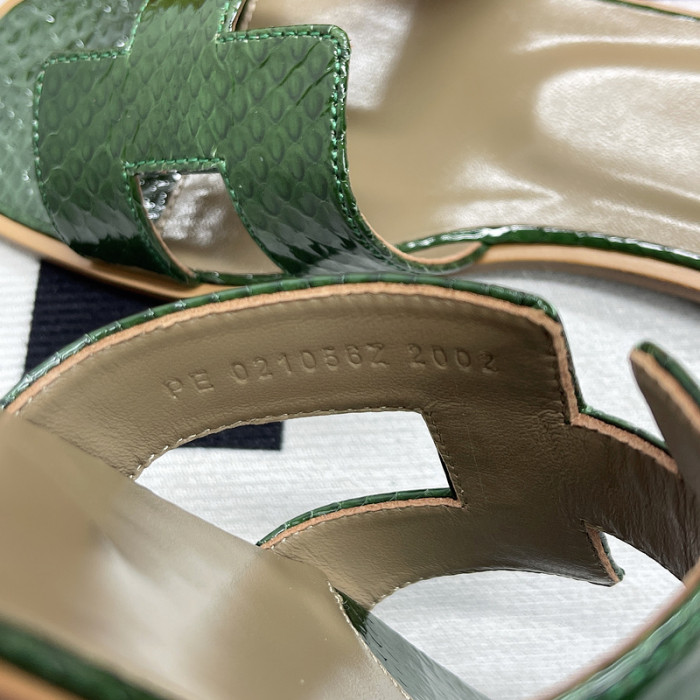 Hemr3 Slippers