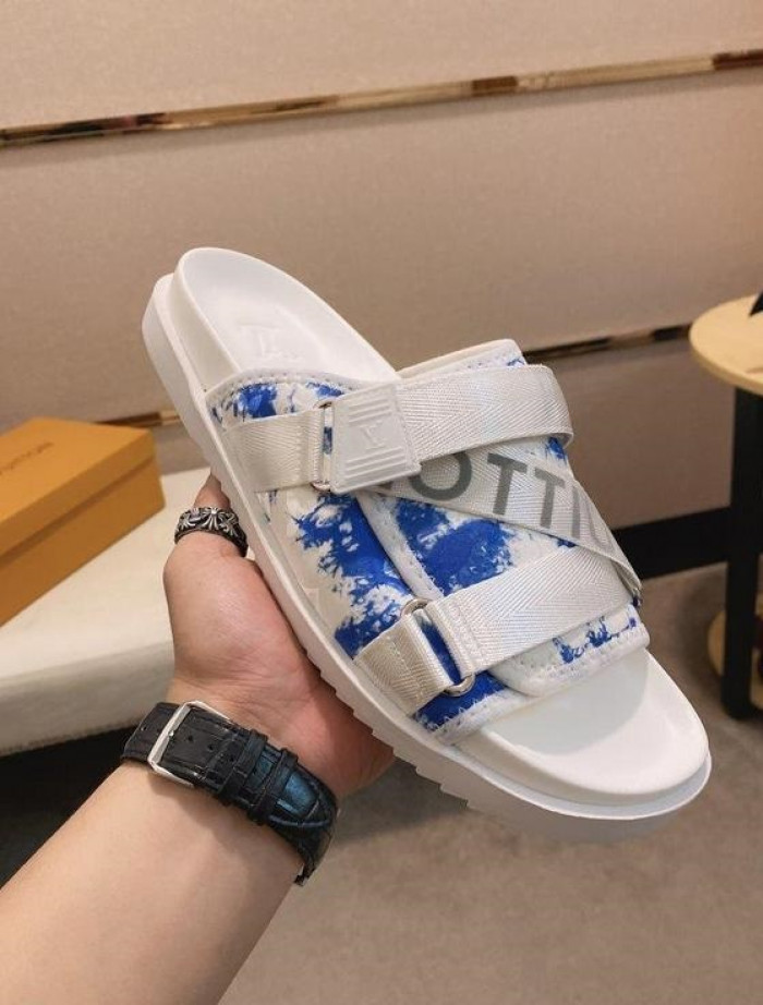 Lou1su1tt slides