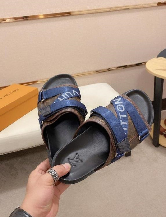 Lou1su1tt slides
