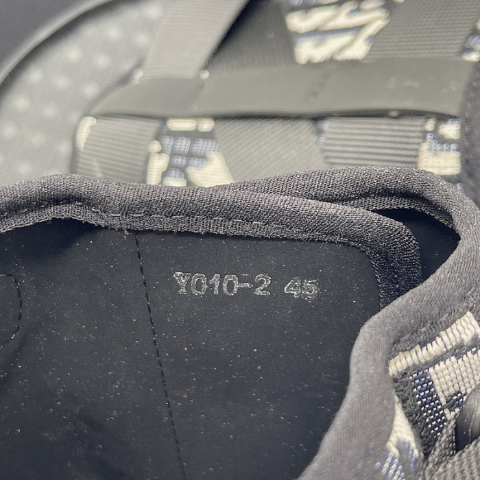 D10R slides