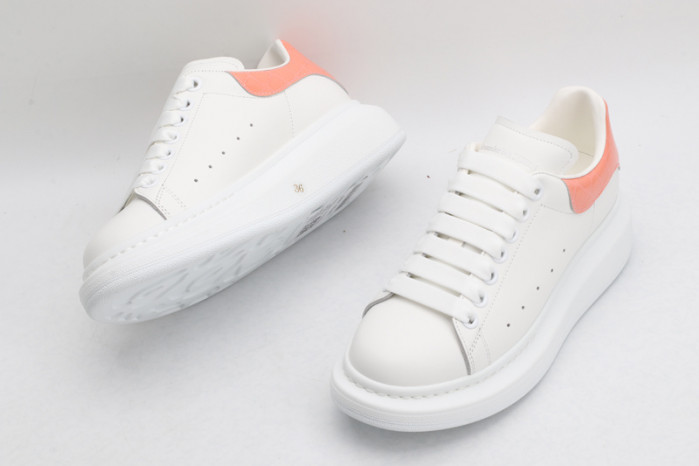 MQ Sneakers