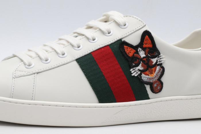 Gu66 Ace Embroidered Low-Top Sneaker