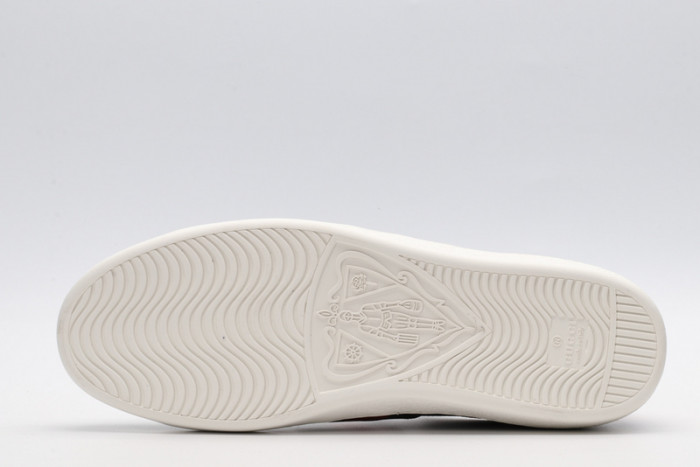 Gu66 Ace Embroidered Low-Top Sneaker