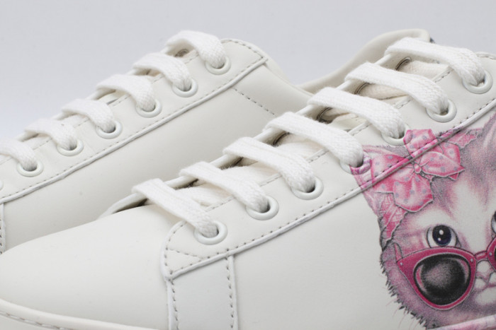 Gu66 Ace Embroidered Low-Top Sneaker