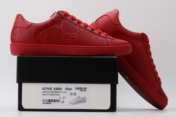 Gu66 Ace Embroidered Low-Top Sneaker