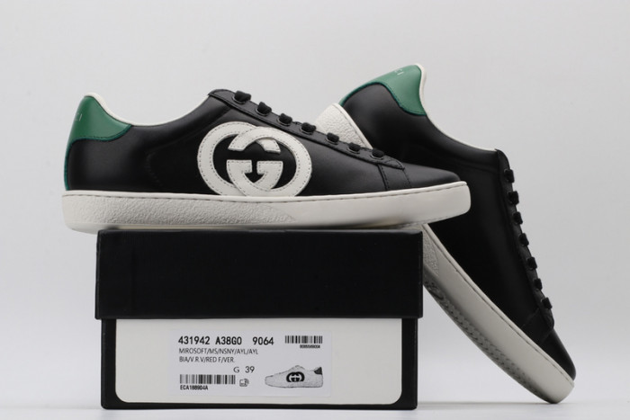 Gu66 Ace Embroidered Low-Top Sneaker