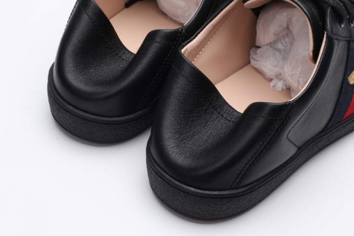Gu66 Ace Embroidered Low-Top Sneaker