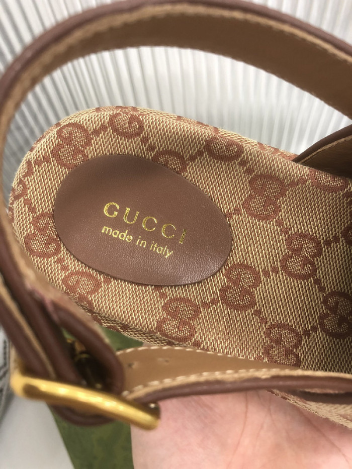 Gu66 SLIPPERS