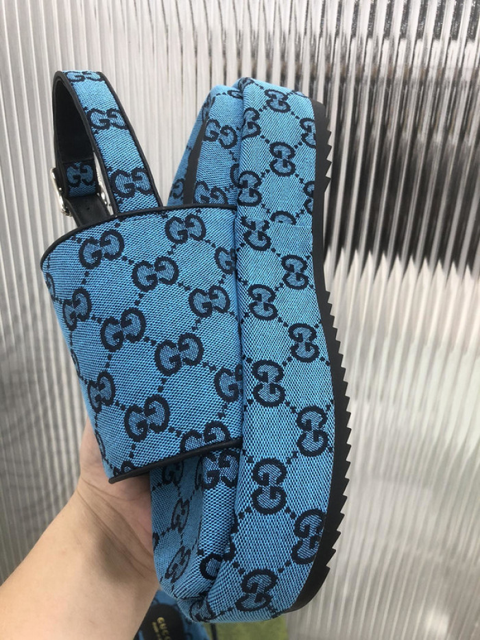Gu66 SLIPPERS