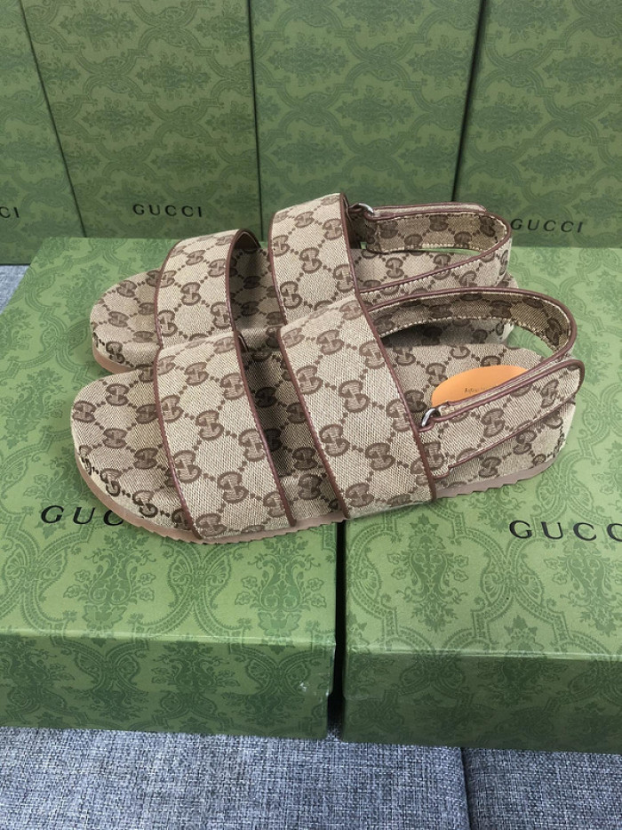 Gu66 SLIPPERS