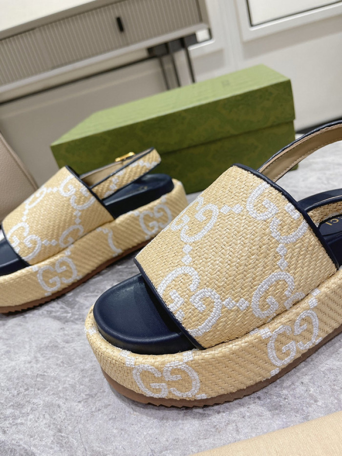 Gu66 SLIPPERS