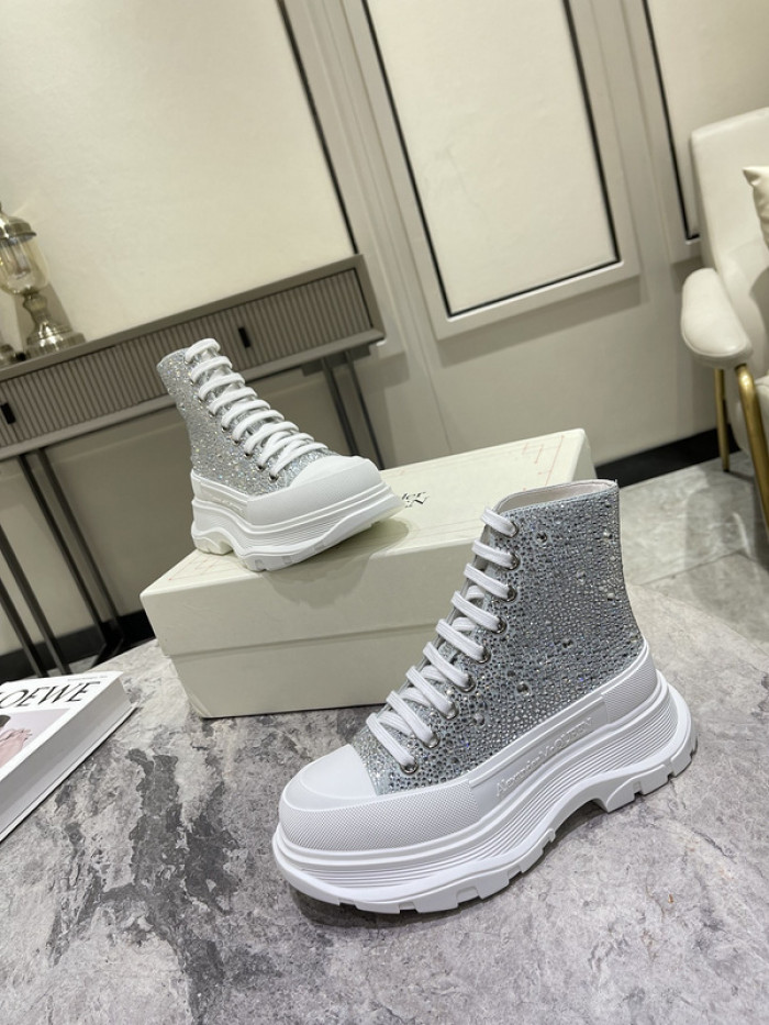 MQ Sneakers
