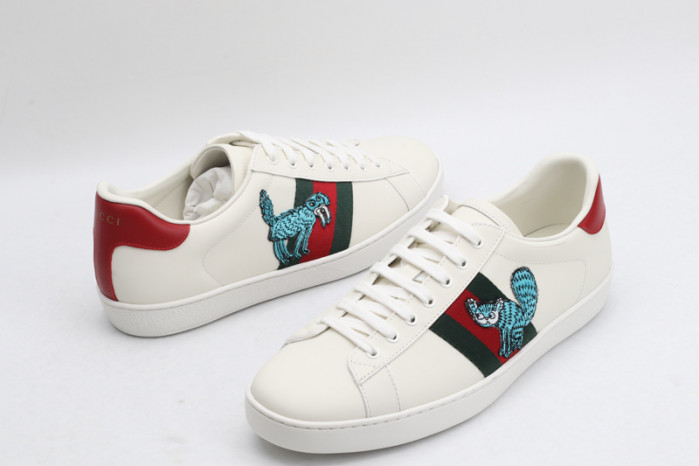 Gu66 Ace Embroidered Low-Top Sneaker