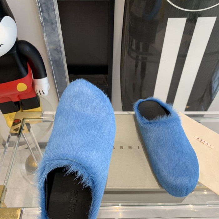 Marni Fur slides