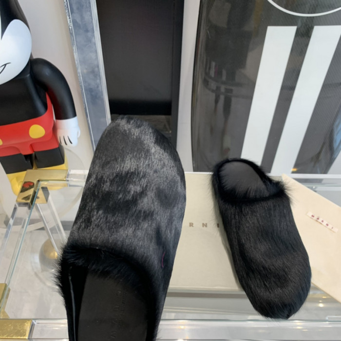 Marni Fur slides
