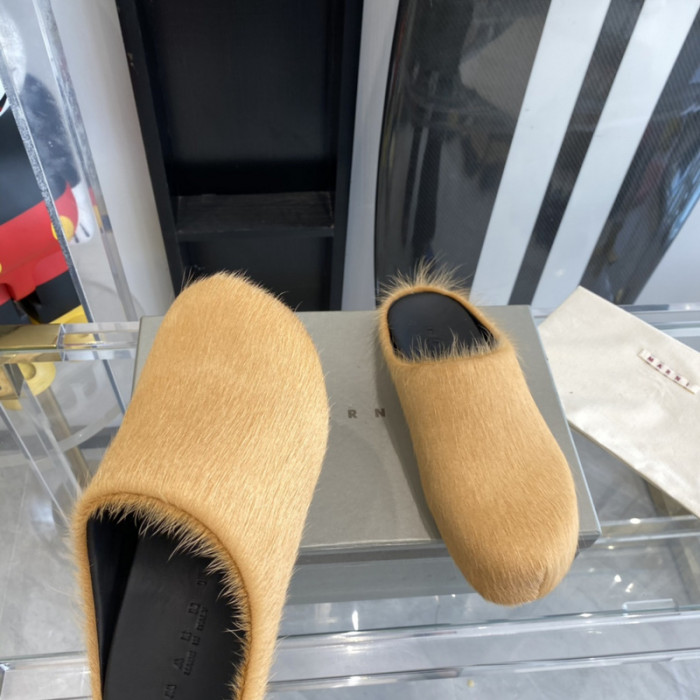 Marni Fur slides