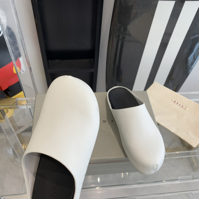 Marni Fur slides
